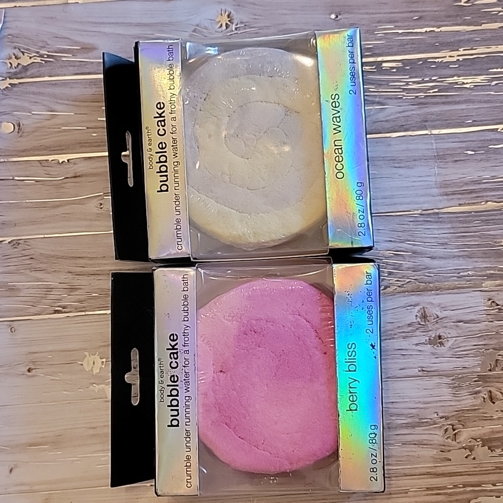 2 New Bubble Cake Bubble Bath Bars